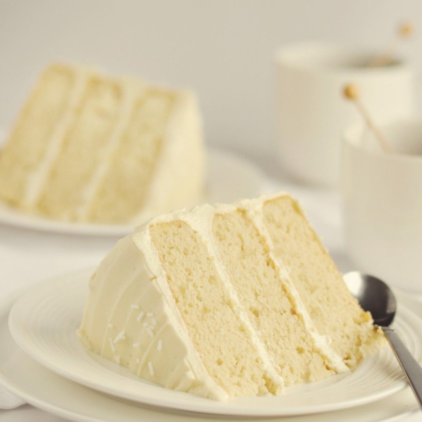 VAINILLA CAKE